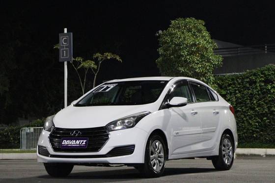 HYUNDAI HB20S 1.6 COMFORT PLUS 16V FLEX 4P AUTOMÁTICO HYUNDAI HB20S 1.6 COMFORT PLUS 16V FLEX 4P AUTOMÁTICO